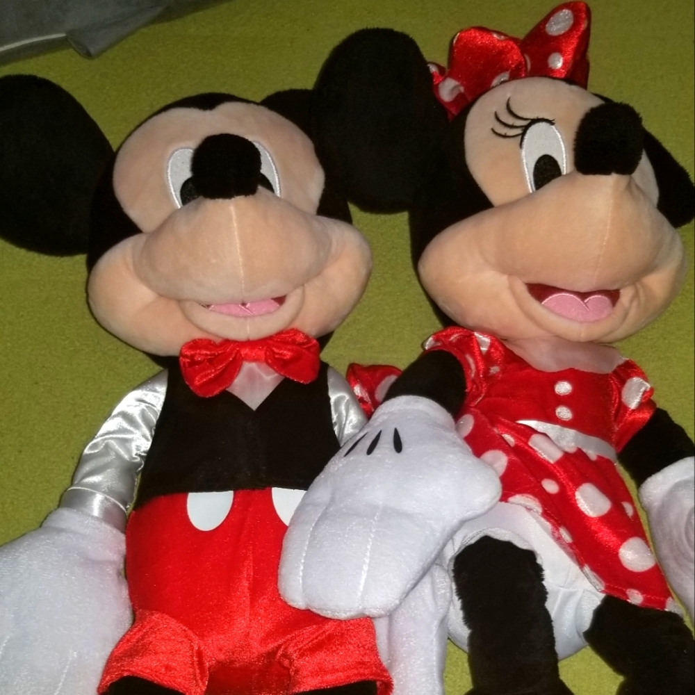 Mickey and minnie plush